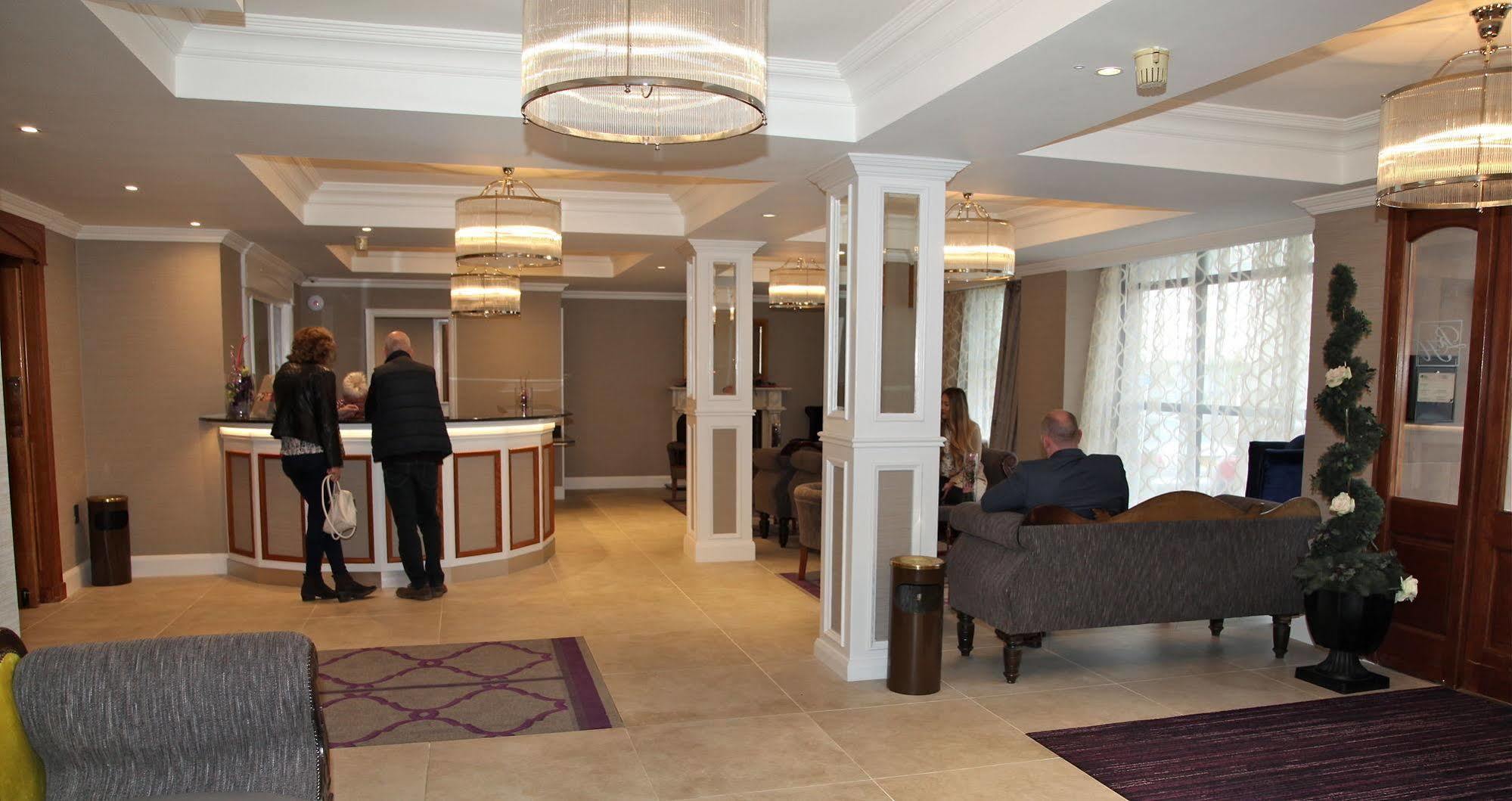 The Royal Hotel Cookstown Exteriér fotografie